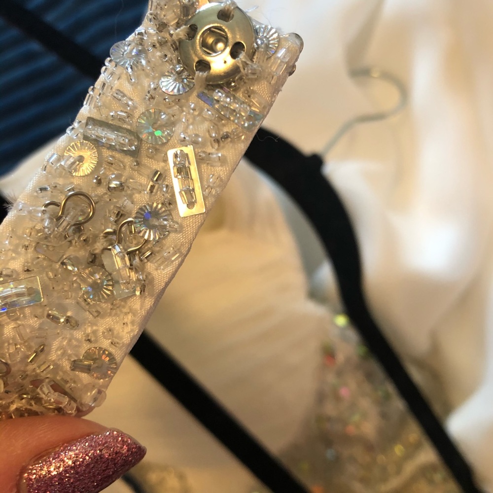 White Bedazzled Marilyn Monroe style halter gown - Picture 10 of 13